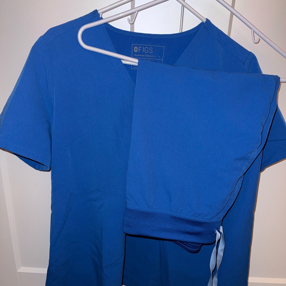 Figs Blue Scrub Set